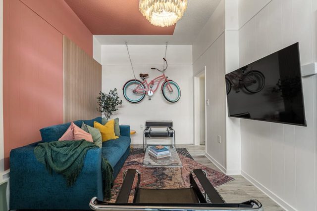 The Mango Vibrant Oasis Sleeps 4 Downtown Fun