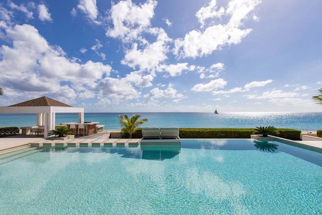 Turtle Nest (4 bedrooms) - Luxury beachfront villa, Terres Basses, St. Martin