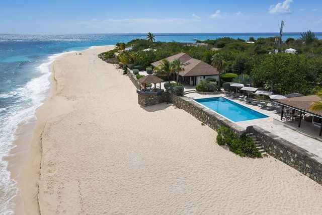 Blue Beach (4 bedrooms) - Baie Longue beachfront villa with pool, Terres Basses, St. Martin