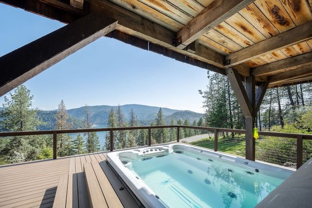Ultimate Laketown Retreat with Hot Tub!