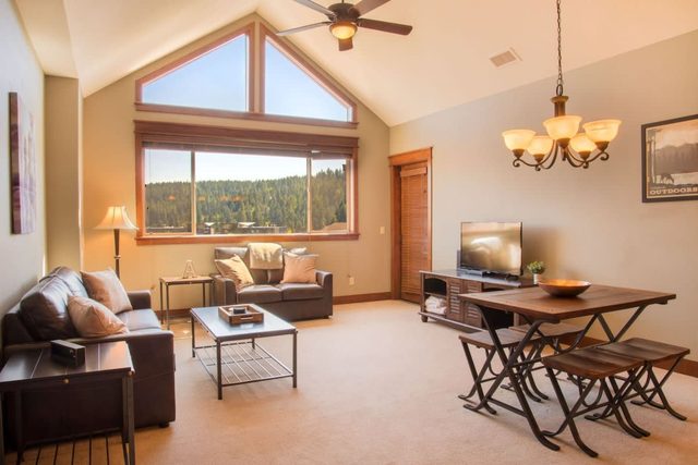 Village View at Riverstone - Luxury Condo
