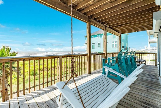 Osprey Watch - Stunning Oceanfront Inside & Out!