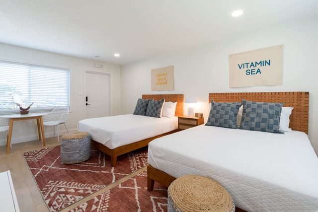 THE JUNI - Studio Steps to Beach, Downtown Cocoa — Cocoa Beach, FL