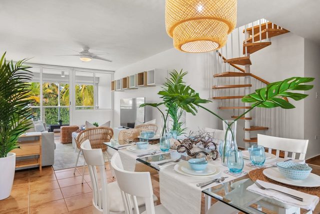 Bella Vista | Family friendly 4 bedroom apartment with spectacular ocean and mountain views!