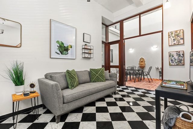 Villa Aurora | Traditional Spanish colonial apartment in beautiful Old San Juan — San Juan, PR