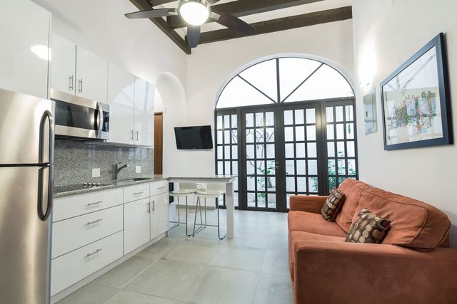 Villa Laurel | Old San Juan | Chic 2 Bedroom Apartment in Colonial City | Fantastic Location — San Juan, PR