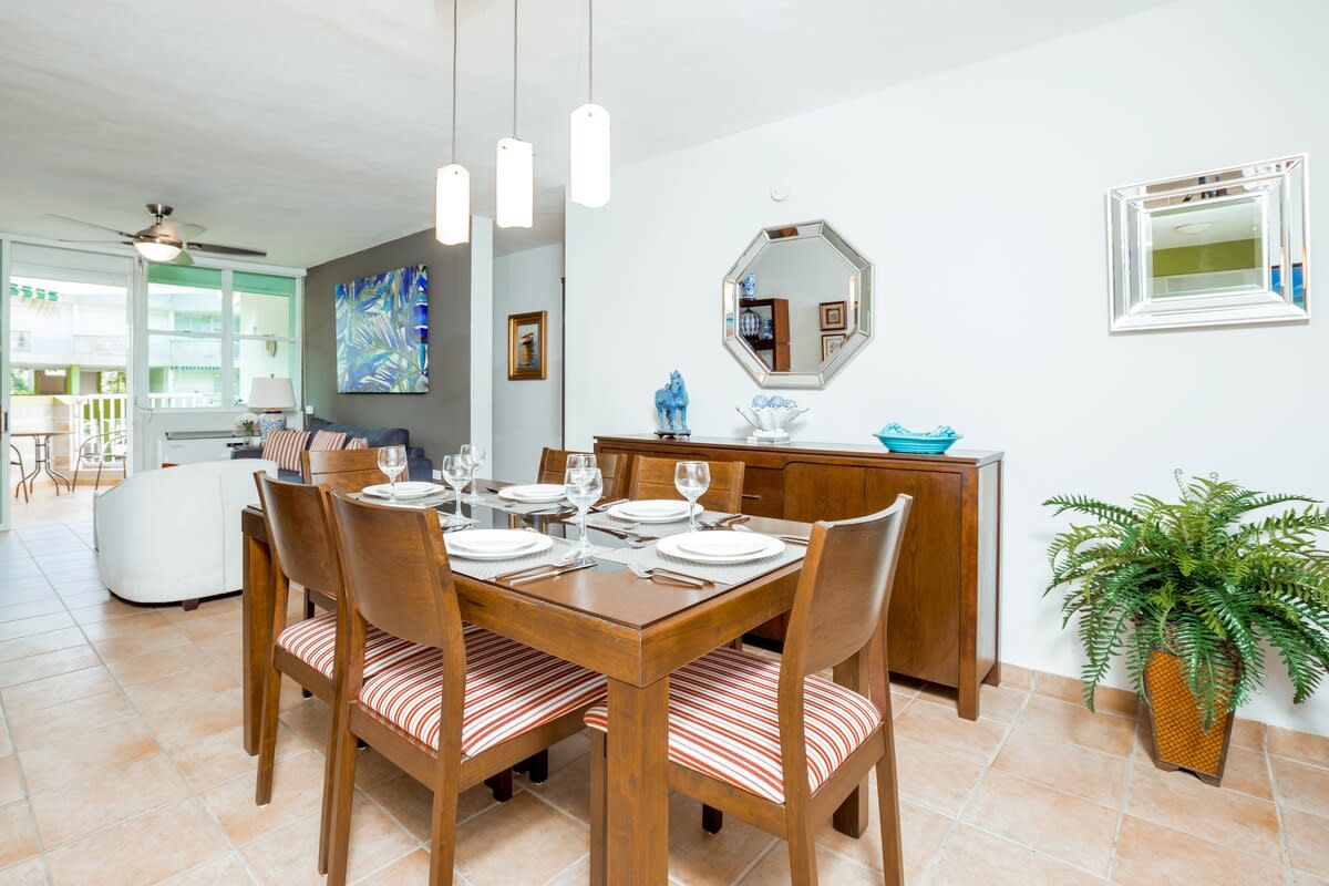 Villa Vereda | Ocean views, pool & beach access and great facilities!