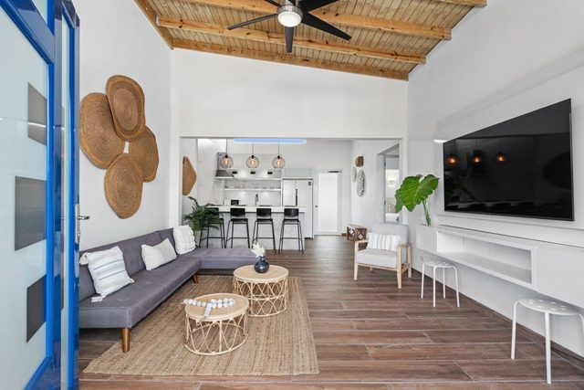 Villa Atlantico Ola - Chic 2 BR Apartment - 1 Parking Spot