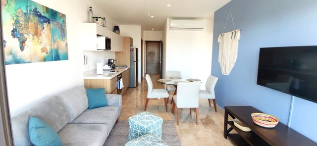 Playa del Carmen 2 bedroom/2 bath condo near beach and 5th Ave by Happy Address — Playa del Carmen, Quintana Roo