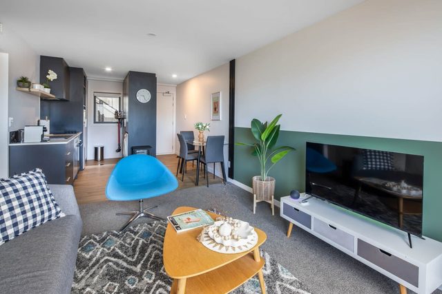 Newtown Tranquility | 2BR Wellington | Kitchen