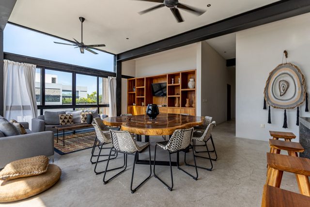 3BR Penthouse Private Pool in Mudra