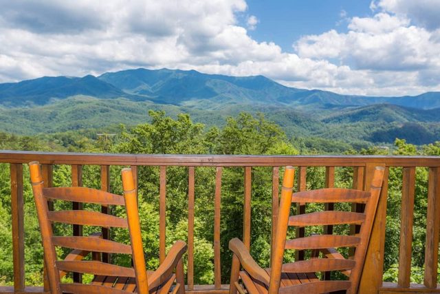 Stunning Views GSMNP/Hot Tub/Near DwTn Gatlinburg