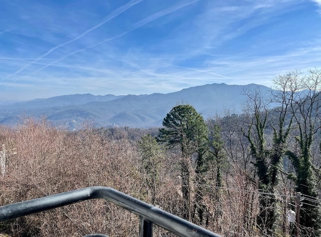 Awesome Views Of GSMNP/Indoor Pool & Hot Tub