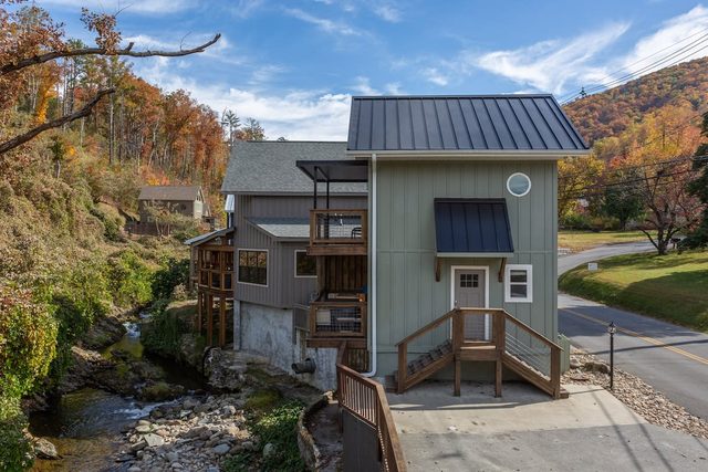 Waterfront/Roaring Fork/Walk2DwTwn Gatlinburg — Gatlinburg, TN