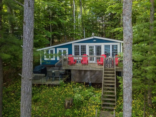 Indian River Respite Lake Rosseau 3 Bedroom cottage in Port Carling