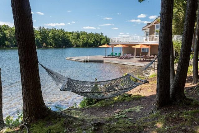 Sandy Shores on Lake Joe — Port Carling, Ontario