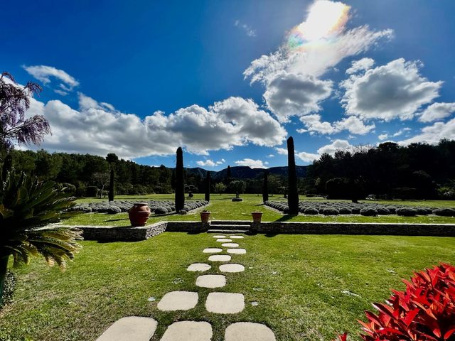 New! Saint-Rémy-de-Provence, Beautiful Gardens, Indoor and Outdoor Pools, in Provence Country House