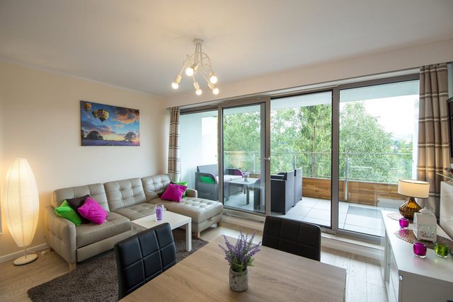 Bukowa 17A | Spacious Apartment | Parking