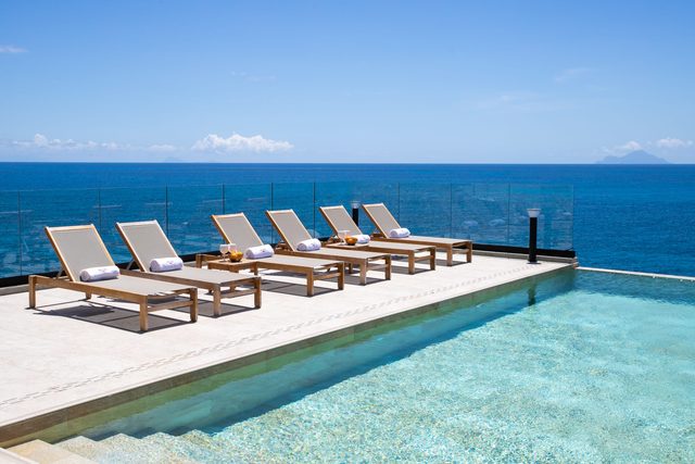 Aqua Vista (6 bedrooms) - Oceanfront villa with pool, Indigo Bay, St. Maarten