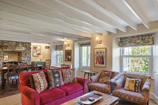19th Century Cottage & Garden, Private Parking