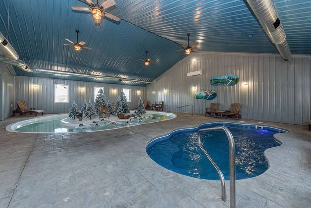 Lazy Creek - Deep Creek Lake - Indoor Lazy River , Boat Dock rental available May-Sept. 2026 — Deep Creek, MD