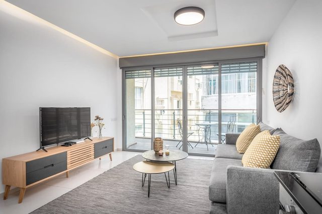 Trust inn wood and relaxing — Tel Aviv-Yafo, Tel Aviv