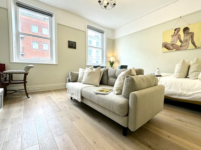 Chic Marylebone Village| Premium Mattress & 55”TV