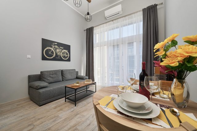 Zarembowicza 33 | Spacious Studio| AC