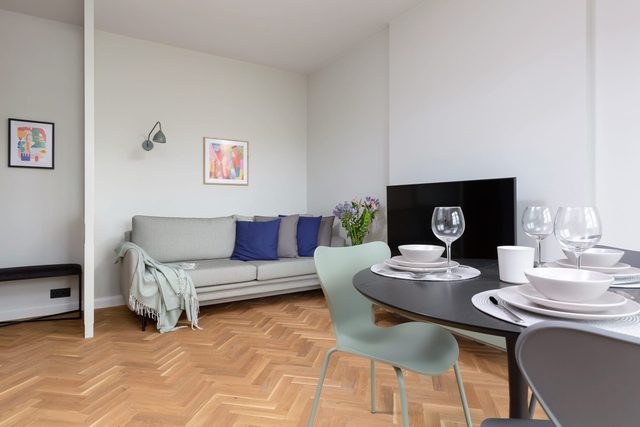 Szwedzka 30 Warsaw | Elegant Apartment | Parking