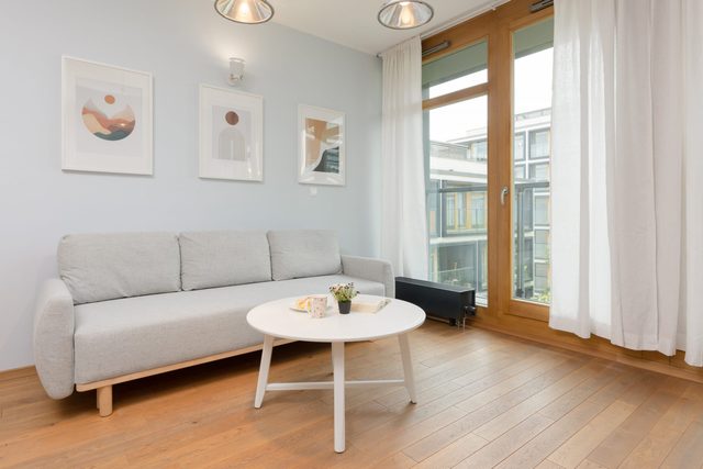 Kolejowa 47A | Complex Studio | Balcony