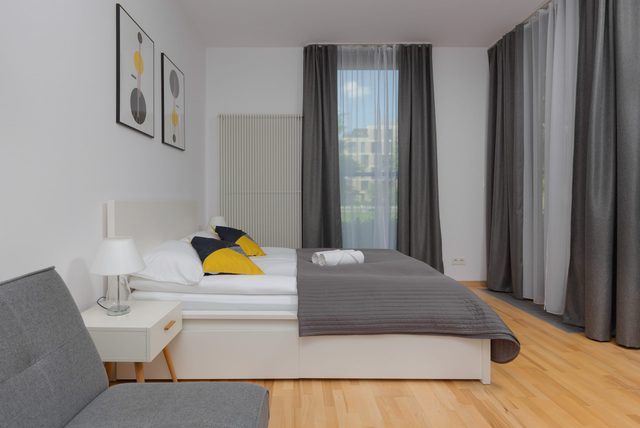 Kolejowa 45 Warszawa | Modern Studio with Parking