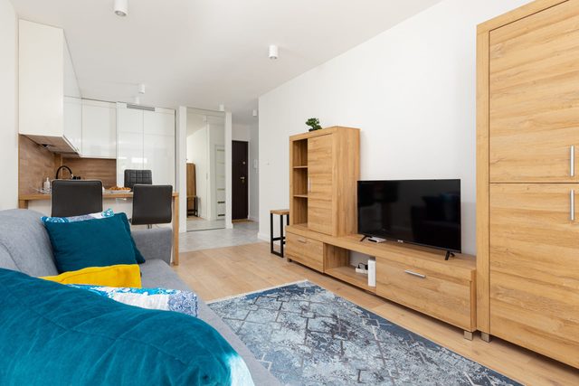 Al. Jerozolimskie 135 Warsaw | Beautiful Apartment with Balcony