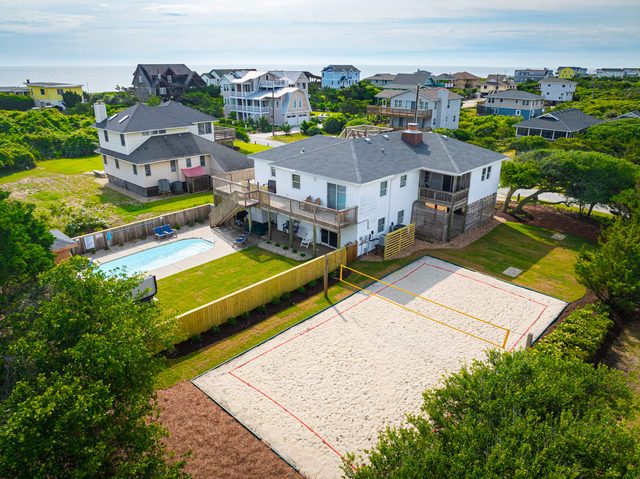 Ocean Views, Pool, Spa, Volleyball and Game Room!