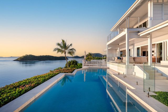 'Vue de Bleu' Luxury Whitsunday Retreat