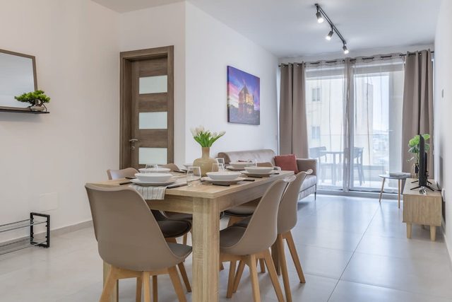 Stay Steps Away From The Sea in Sliema | Sleeps 6