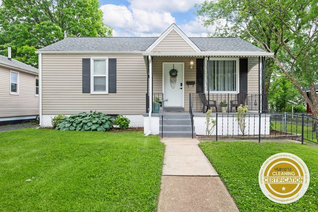 Lovely Dogtown Home ABODEbucks