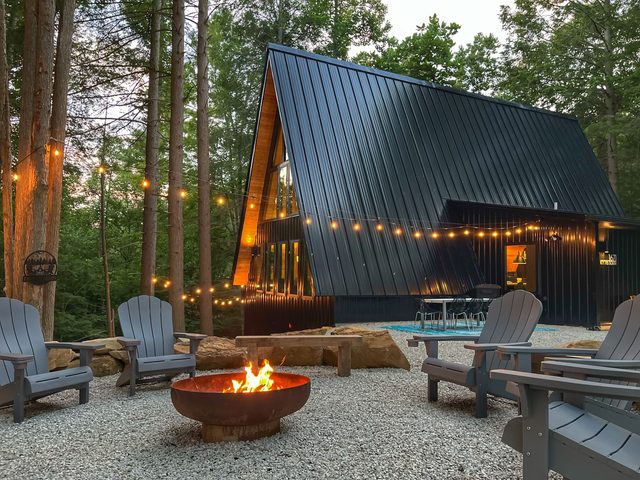 Two Pines Hollow - Private A-Frame, Hot Tub, Forest Retreat