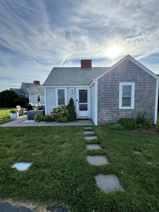 Adorable Cottage with Amazing Views — Truro, MA