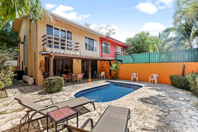 Charming Duplex in Playa Potrero’s Surfside Community, with a Private Pool, Cozy Interior & Walkable Access to the Beach