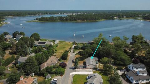 Water Views, Access to Grand Cove!