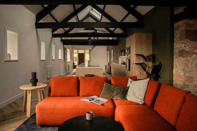 Stone Barn · Hot Tub · Sleeps 10 · Yorkshire Dales — Westmorland and Furness, England