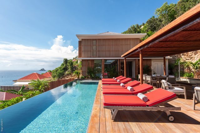 Brand new 4 bedroom villa on the hillside of Corossol
