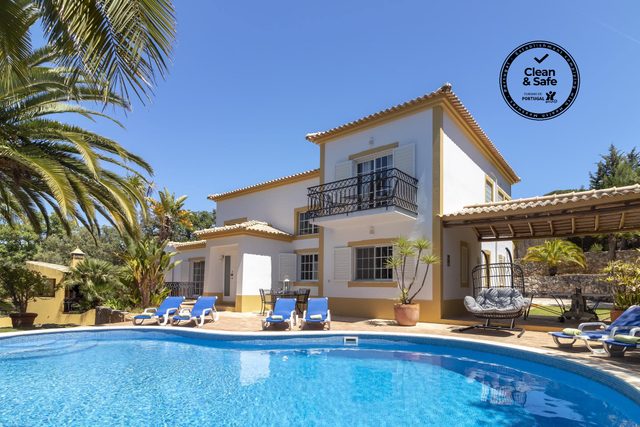 Villa Isabel, Stunning villa, BBQ area, Pool — Lagoa, Faro