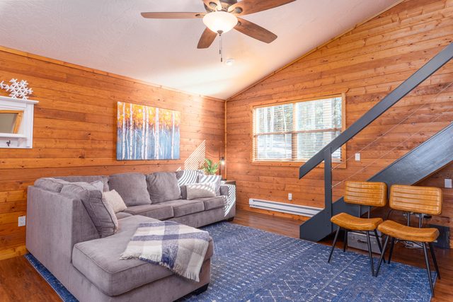 Brian Head Cabin w/ Views & Prime Ski Location