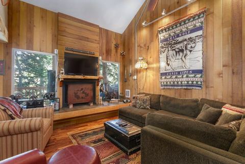 Aspens 2-B- Cozy Condo Across From Giant Steps
