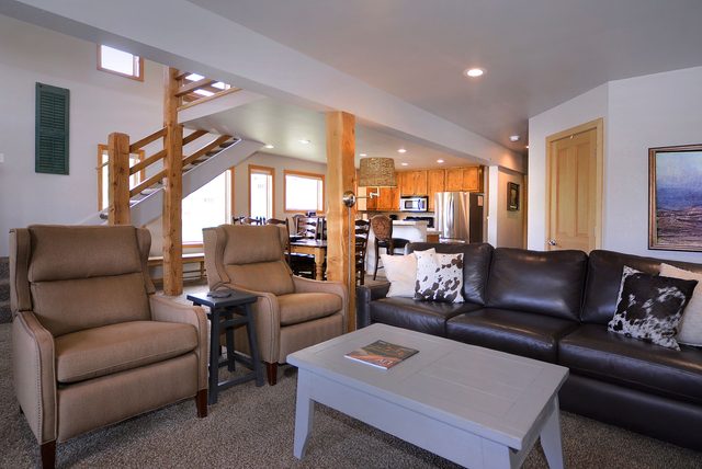 The Dogwood, Dog Friendly. Ski in/out, Hot tub