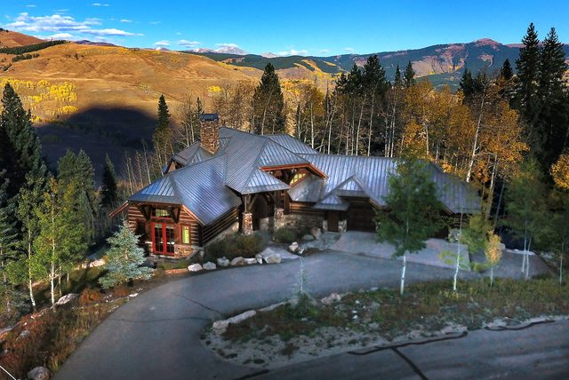 The Gray Fox! Luxury, Hot tub, Sauna, Ski in/out — Mount Crested Butte, CO