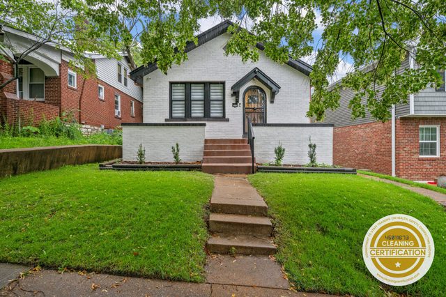 Charming home in St Louis ABODEbucks