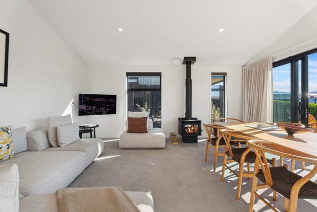 Mountain View Wanaka Retreat