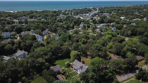 Gorgeous Traditional Home, Modern Amenities, Downtown Harwichport!